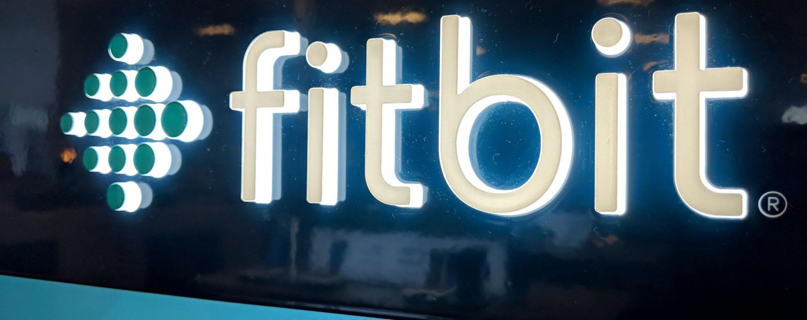 Rábólintott az EU, hogy a Google felvásárolja a Fitbitet