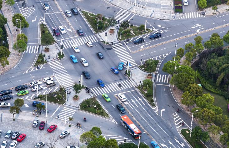 Intelligens lámpák segítik az autósokat a kaszinóvárosban