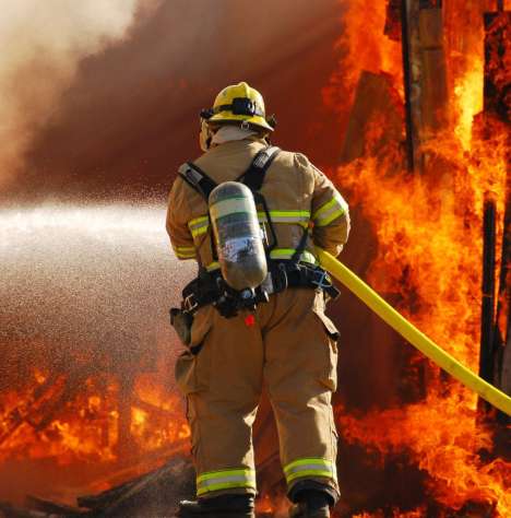 Intelligens póló védheti a mentősöket és tűzoltókat