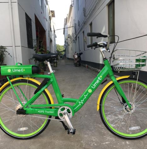 Már a britek is használhatják a Lime e-kerékpárjait