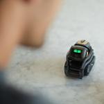 Vector: újabb versenyző a cuki robotok piacán