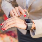 Az Apple Watch babérjaira tör a Fossil új okosórája